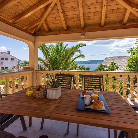 Apartman Nono Crikvenica Exteriör bild