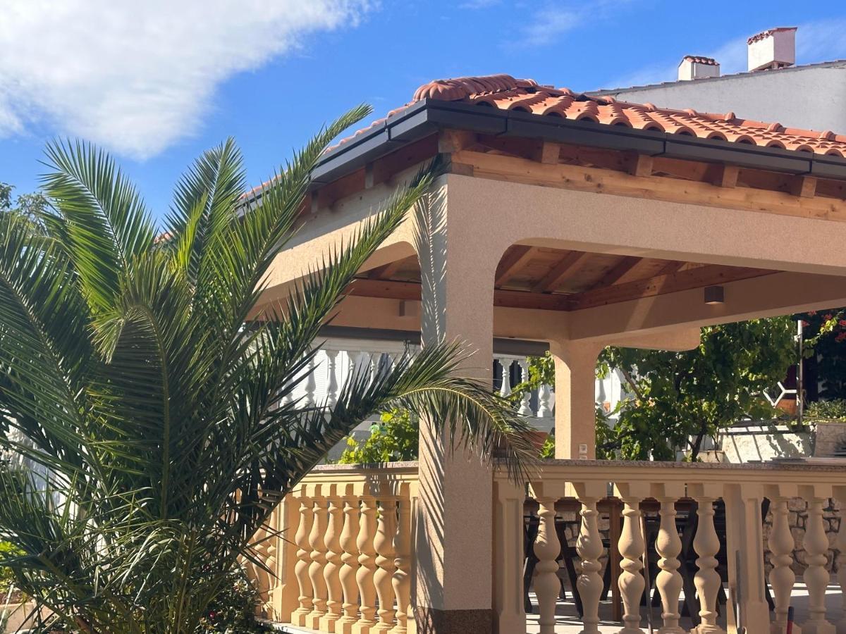 Apartman Nono Crikvenica Exteriör bild